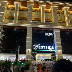 Westside - New Commercial Street, Bangalore