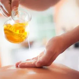 Women's home massage service