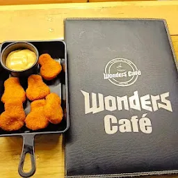 Wonders Café