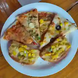 Wooddy Jhone's Pizza (Pizza & Birthday Party Place In Nashik)