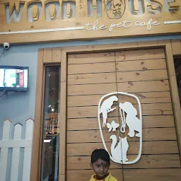 WoodhouseBar&Lounge