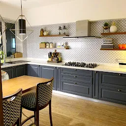 Würfel Küche - Latur, Maharashtra - Luxury Modular Kitchens & Wardrobes