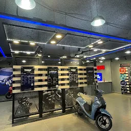 Yamaha Motor Showroom - Parnami Motors