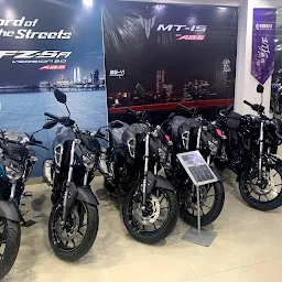 YAMAHA SHOWROOM