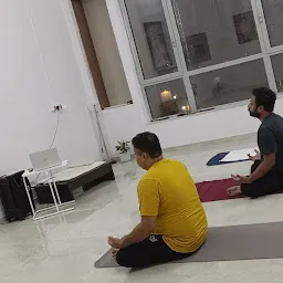 Yamini's Yoga Class