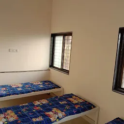 yash boyz hostel