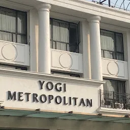 Yogi Metropolitan