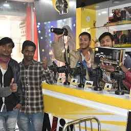 (Zafar Photo Sales)Nikon Experience Zone ,Muzaffarpur (Camera Show Room))