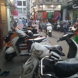 Zaveri Bazaar