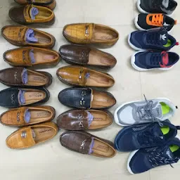 Zayed Footwear
