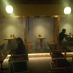 Ziiro Restaurant & Cafe`