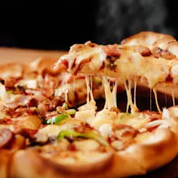 Zoomeno'd Pizza (KP-1, Gr Noida)