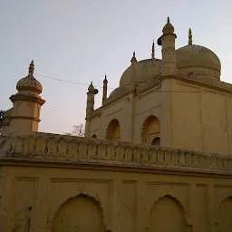 Zurud Masjid